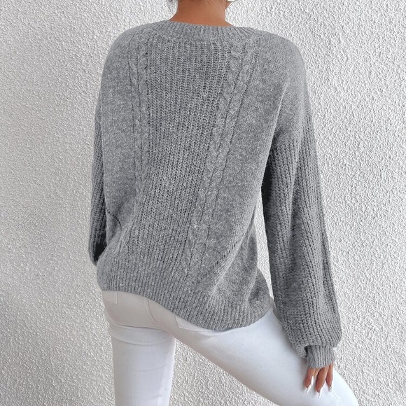🌪 GREY CABLE KNIT V NECK LOOSE SWEATER! - Picture 2 of 12